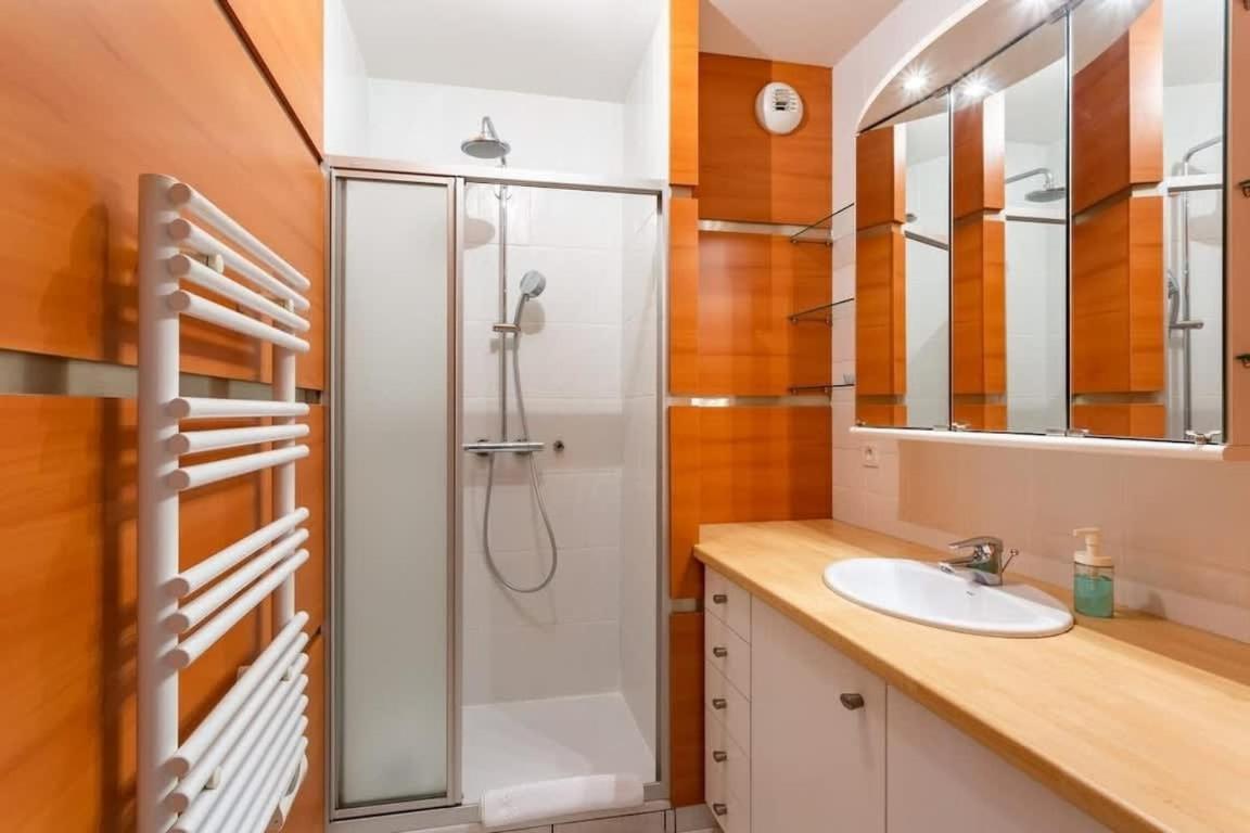 L'Opale - Joli Appartement Avec Jardin Et Garage ดีนาร์ ภายนอก รูปภาพ