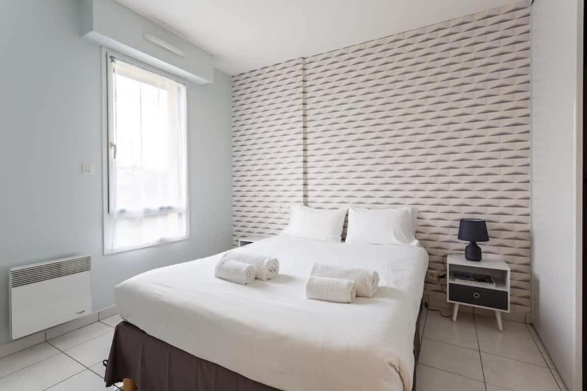 L'Opale - Joli Appartement Avec Jardin Et Garage ดีนาร์ ภายนอก รูปภาพ